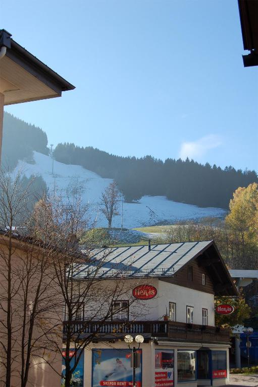Appartementhaus Zell City By All In One Apartments Zell am See Zewnętrze zdjęcie